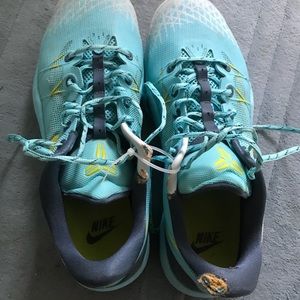 Kobe venemon 4 size 10.5